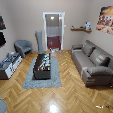 Startpont Apartman Πετς Εξωτερικό φωτογραφία