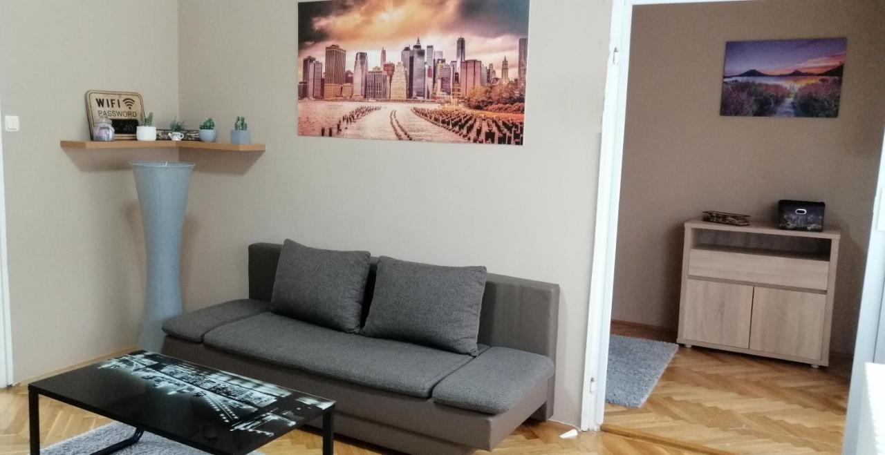 Startpont Apartman Πετς Εξωτερικό φωτογραφία