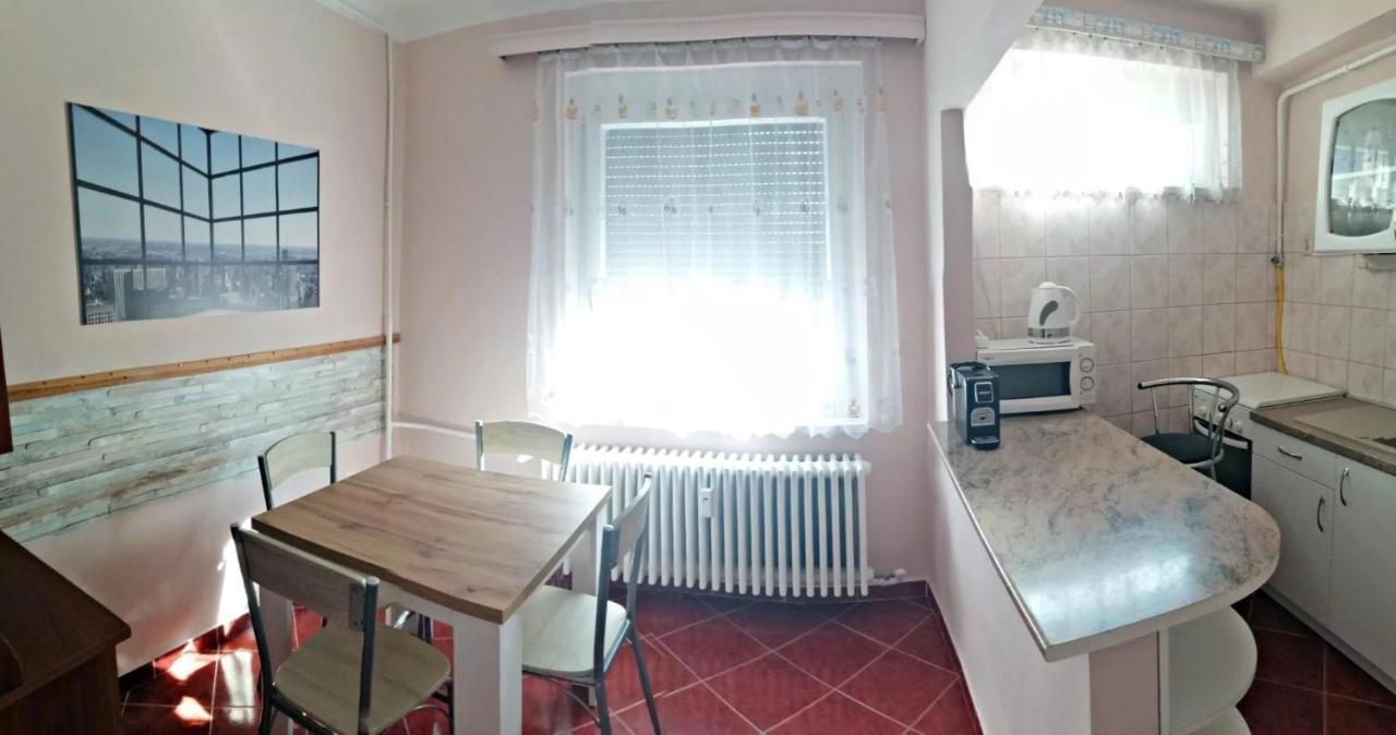 Startpont Apartman Πετς Εξωτερικό φωτογραφία