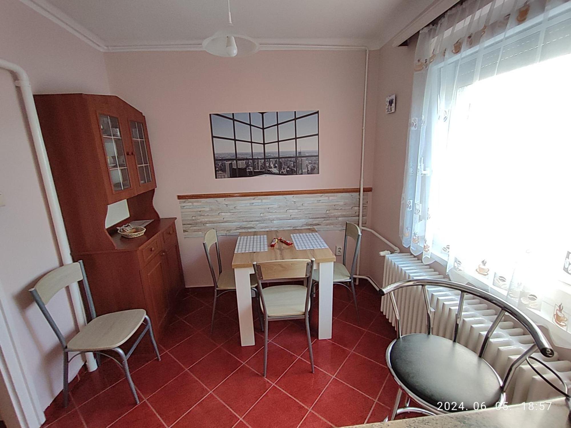 Startpont Apartman Πετς Εξωτερικό φωτογραφία